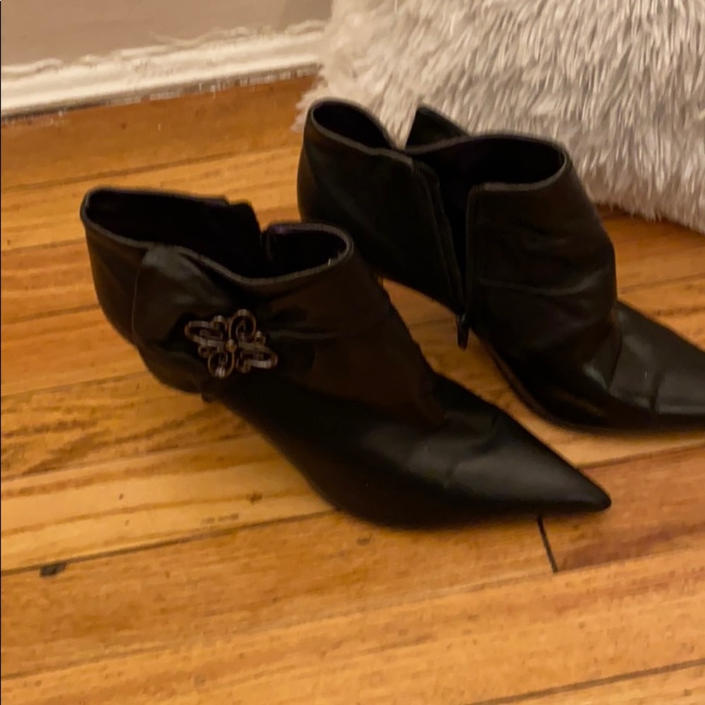 Lower Price, Aldo leather Cute boots!